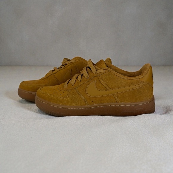 Nike Other - Youth Big Kids Boys Nike Air Force 1 LV8-Size 5.5